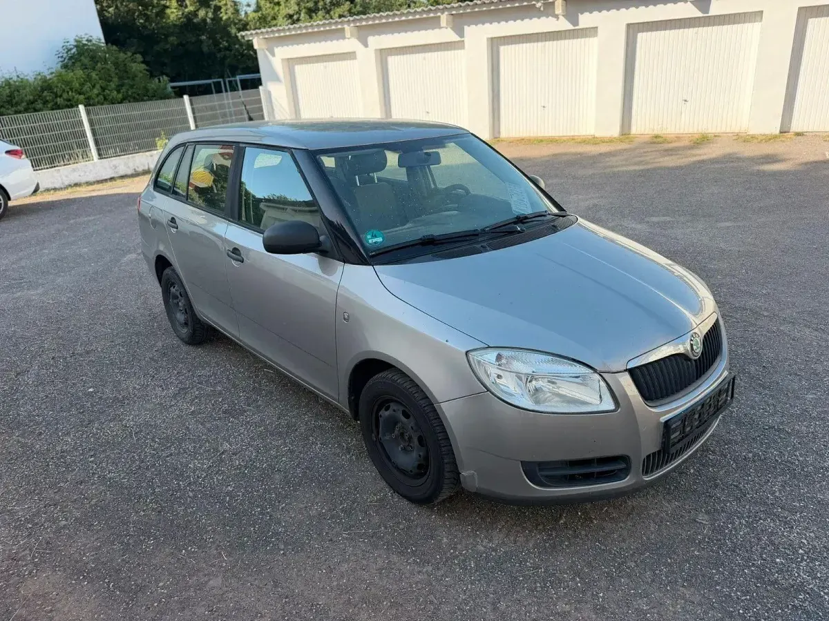 Gebraucht Skoda Fabia Classic 86 PS (63 kW) 2009 Beige Kombi