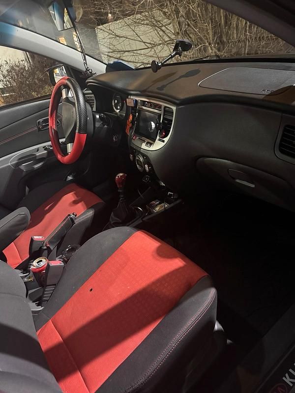 Gebraucht Kia Rio 104 PS (76 kW) 2006 Schwarz