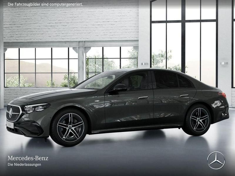 Gebraucht Mercedes E300 AMG 197 PS (144 kW) 2025 Grau Limousine