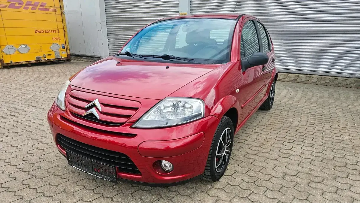 Gebraucht Citroën C3 74 PS (54 kW) 2008 Rot Limousine