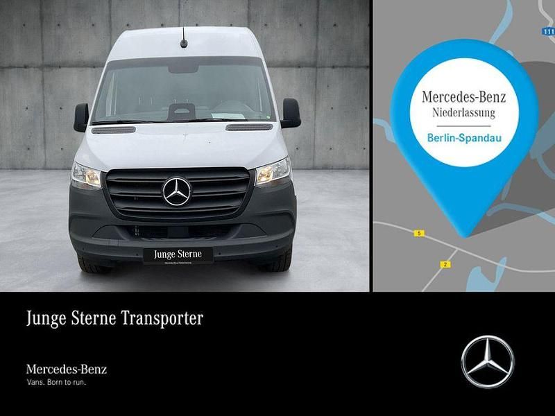 Weiß Gebraucht 2024 Mercedes Sprinter Van | 44.018 € (Teuer) - Bild 1/4