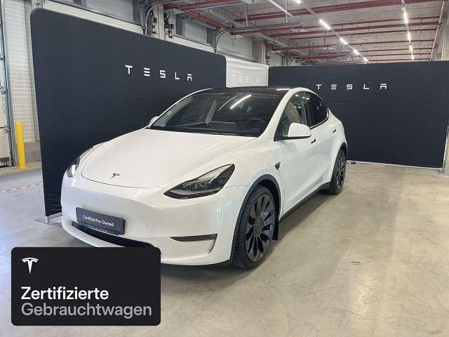 Pearl white multicoat Gebraucht 2022 Tesla Model Y Performance SUV | 37.600 € (Fairer Preis) - Bild 1/4