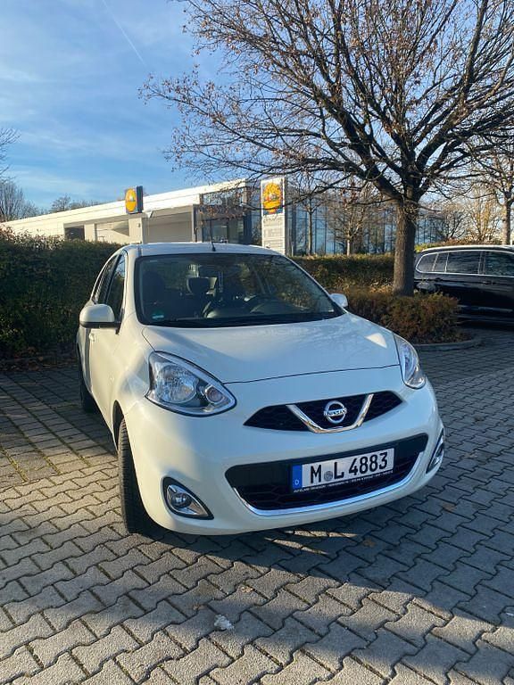Weiß Gebraucht 2015 Nissan Micra Limousine | 3.800 € - Bild 1/4
