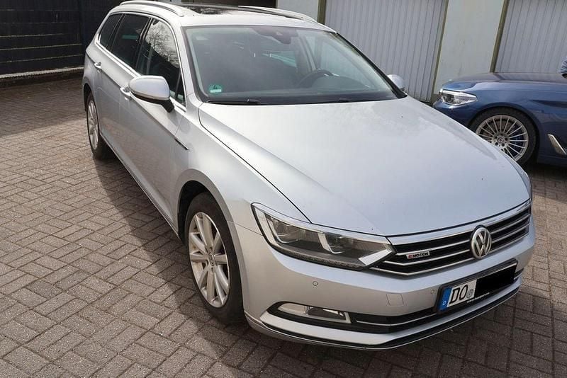Gebraucht VW Passat Highline 190 PS (139 kW) 2018 Silber Kombi