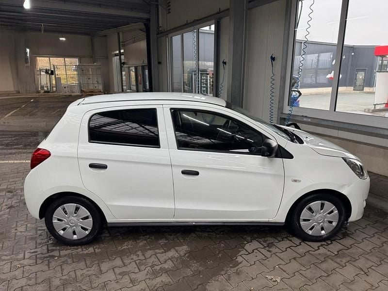 Gebraucht Mitsubishi Space Star 70 PS (51 kW) 2015 Weiß Kleinwagen