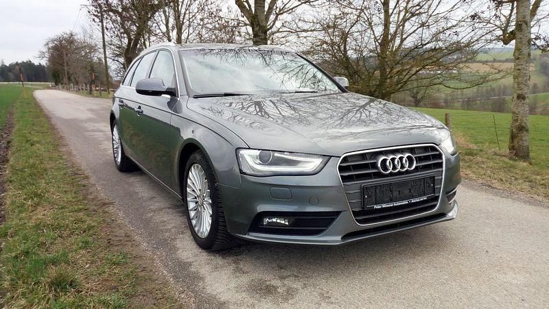 Gebraucht Audi A4 Ambition 170 PS (125 kW) 2015 Grau Kombi