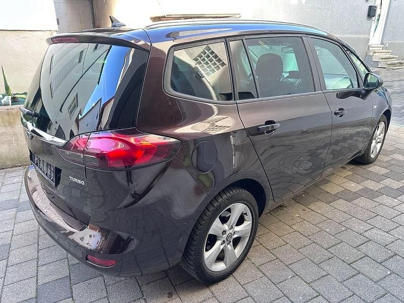 Gebraucht Opel Zafira Tourer 140 PS (102 kW) 2012 Braun Van / Kleinbus