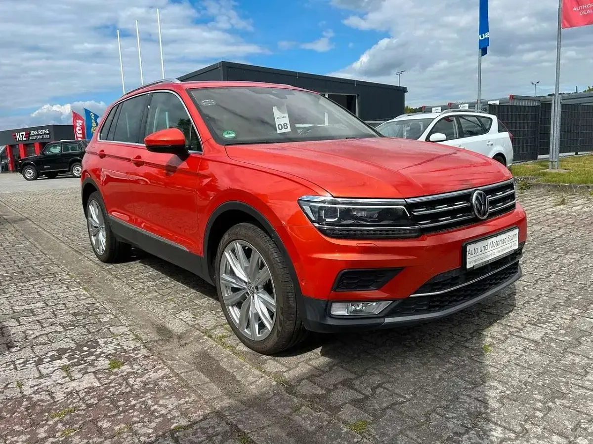 Gebraucht VW Tiguan Highline 179 PS (131 kW) 2017 Orange SUV
