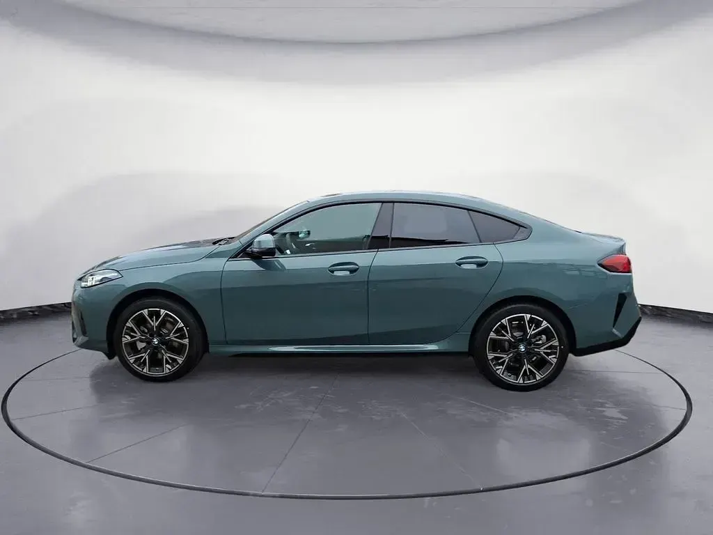 Gebraucht BMW 220 M Sport 170 PS (125 kW) 2026 Grün Coupé