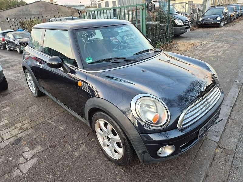 Usata Mini ONE 95 CV (69 kW) 2008 Nero Utilitaria