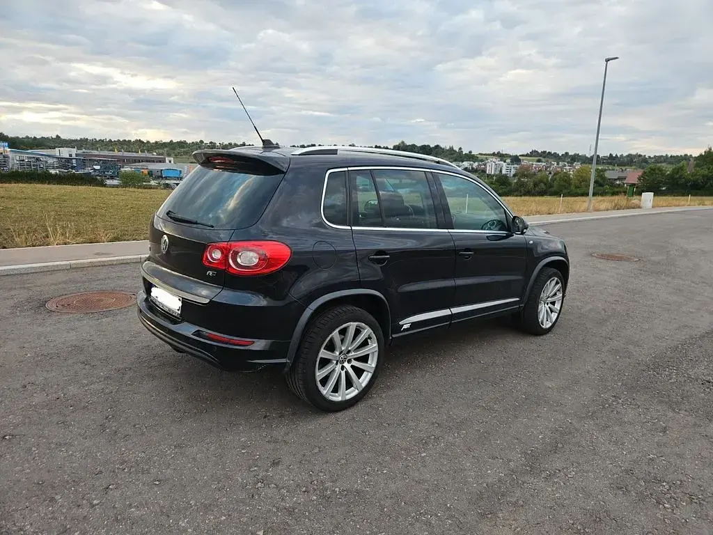 Gebraucht VW Tiguan Sport 200 PS (147 kW) 2010 Schwarz SUV