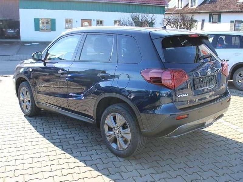 Neu Suzuki Vitara Comfort 110 PS (80 kW) 2026 Sphere blue/cosmic black pearl SUV