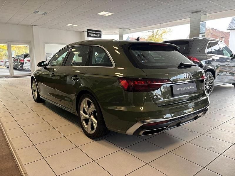 Gebraucht Audi A4 S-Line 204 PS (150 kW) 2024 Grün Kombi