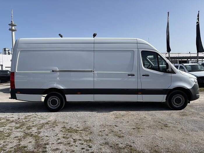 Gebraucht Mercedes Sprinter 170 PS (125 kW) 2022 Arktikweiß Van