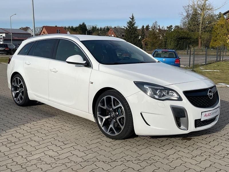 Usata Opel Insignia OPC 325 CV (239 kW) 2014 Bianco Station wagon