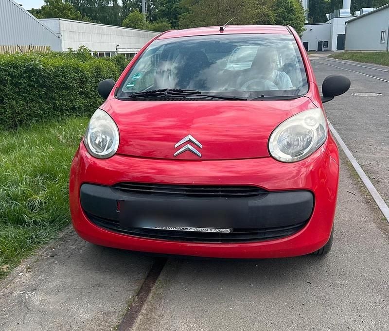 Rot Gebraucht 2009 Citroën C1 Kleinwagen | 1.000 € (Guter Preis) - Bild 1/4