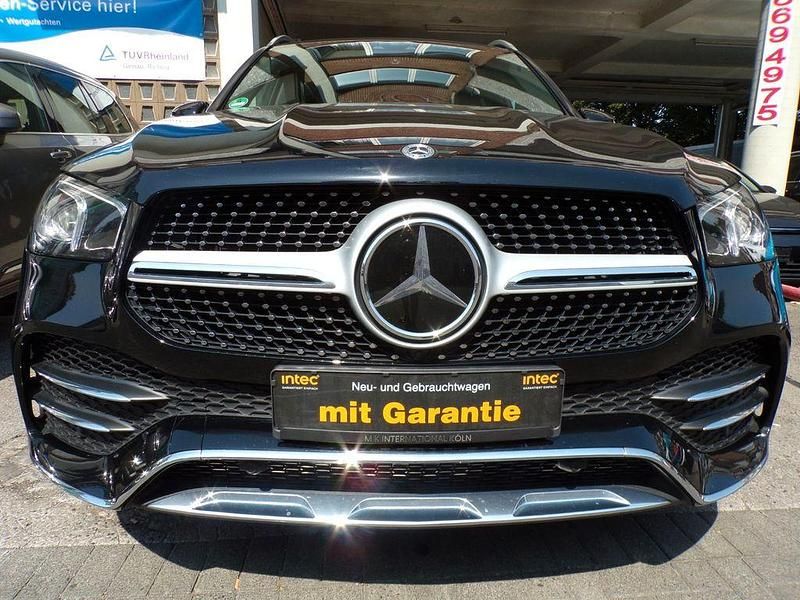 Schwarz Gebraucht 2022 Mercedes GLE350e AMG line SUV | 48.900 € (Guter Preis) - Bild 1/4