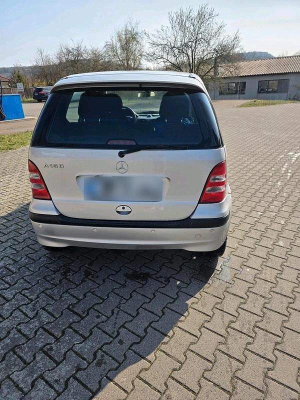 Gebraucht Mercedes A160 102 PS (75 kW) 2003 Silber Kleinwagen