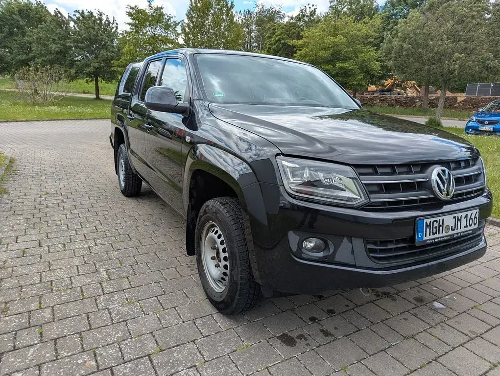 Używany VW Amarok 179 KM (131 kW) 2015 Czarny Pickup