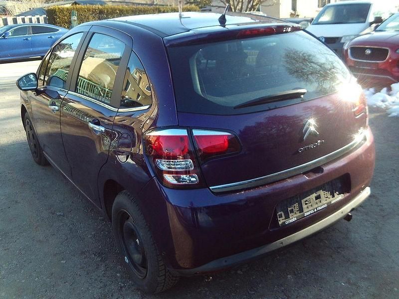 Gebraucht Citroën C3 82 PS (60 kW) 2015 Violett Limousine