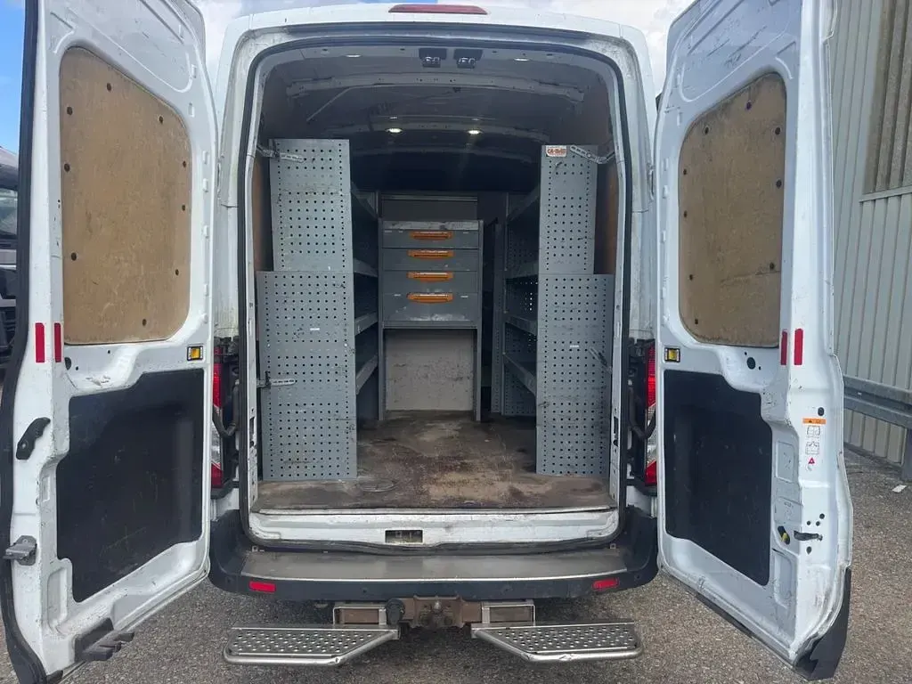 Gebraucht Ford Transit 125 PS (91 kW) 2016 Weiß Van / Kleinbus