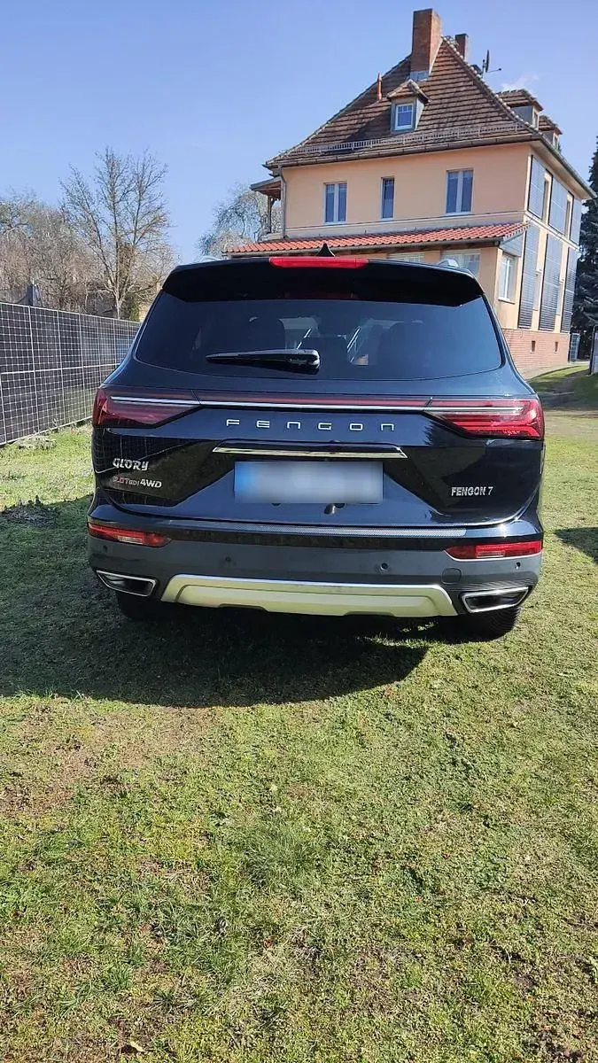 Gebraucht DFSK Fengon 220 PS (161 kW) 2022 Schwarz SUV