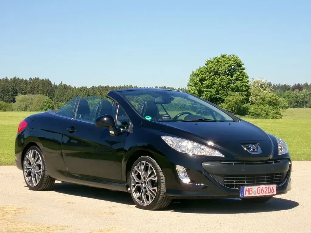 Gebraucht Peugeot 308 CC Platinum 140 PS (102 kW) 2010 Schwarz Cabrio