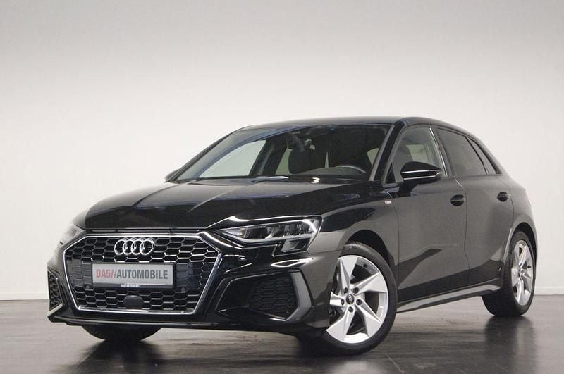 Schwarz Gebraucht 2024 Audi A3 Sportback S-Line Limousine | 23.800 € (Superpreis) - Bild 1/4
