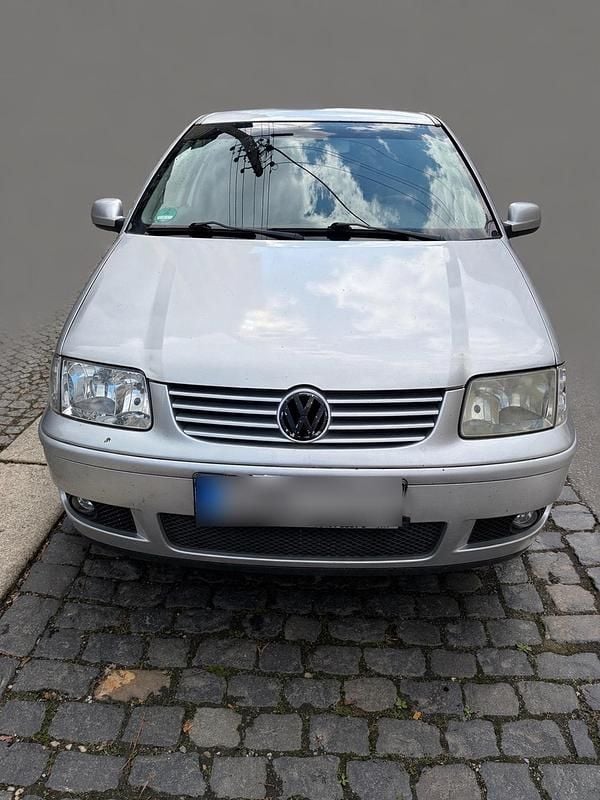 Usata VW Polo 60 CV (44 kW) 2001 Argento Utilitaria