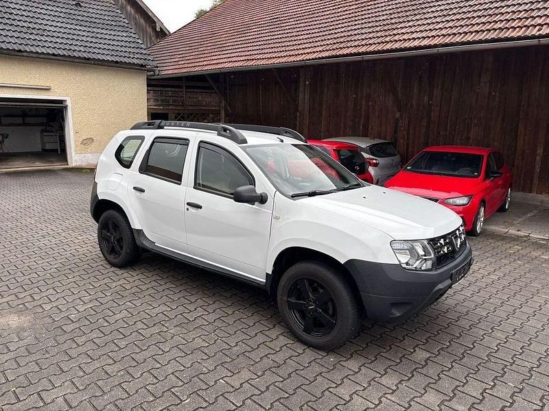 Weiß Gebraucht 2014 Dacia Duster SUV | 9.700 € (Fairer Preis) - Bild 1/4