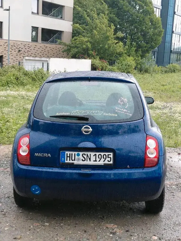 Usata Nissan Micra 65 CV (47 kW) 2005 Blu Utilitaria