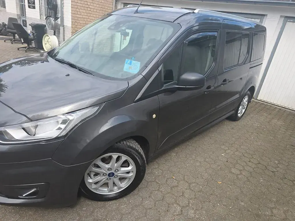 Gebraucht Ford Transit 101 PS (74 kW) 2019 Grau Limousine