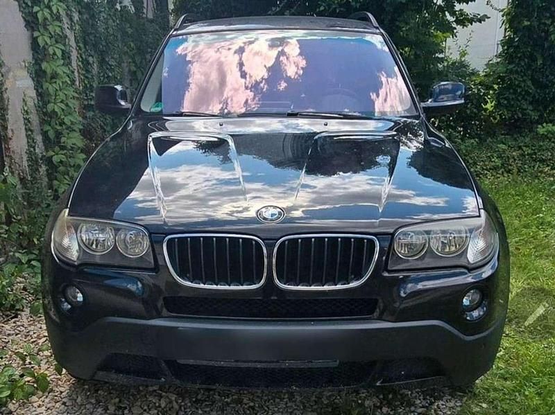 Schwarz Gebraucht 2009 BMW X3 Comfort Edition SUV | 7.200 € (Fairer Preis) - Bild 1/4
