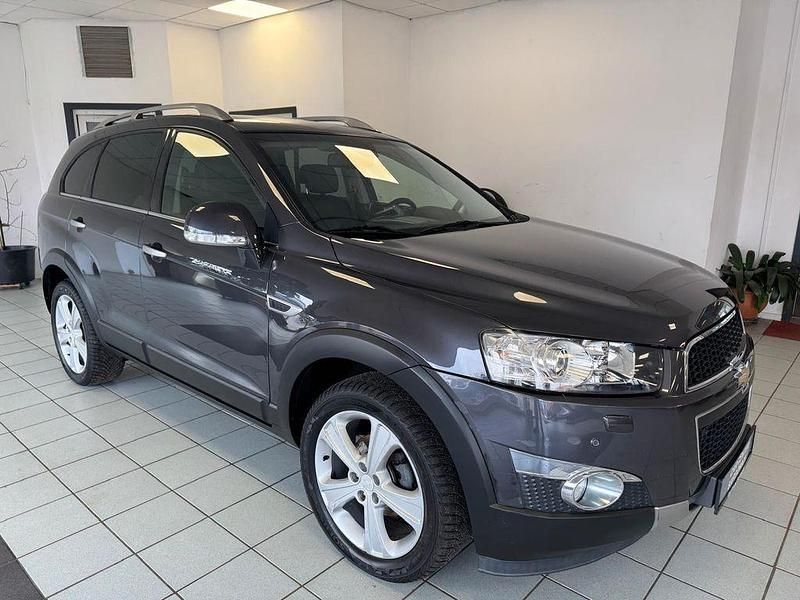 Gebraucht Chevrolet Captiva 184 PS (135 kW) 2013 Grau SUV