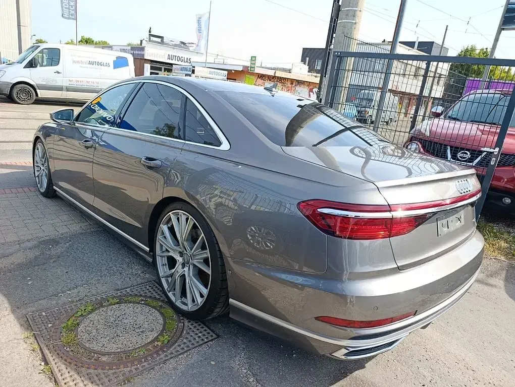 Gebraucht Audi A8 Sport 286 PS (210 kW) 2018 Grau Limousine