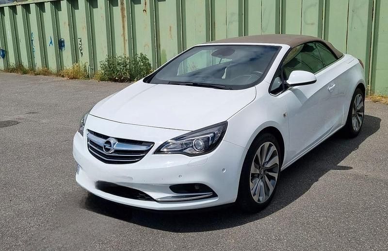 Gebraucht Opel Cascada Innovation 200 PS (147 kW) 2016 Weiß Cabrio