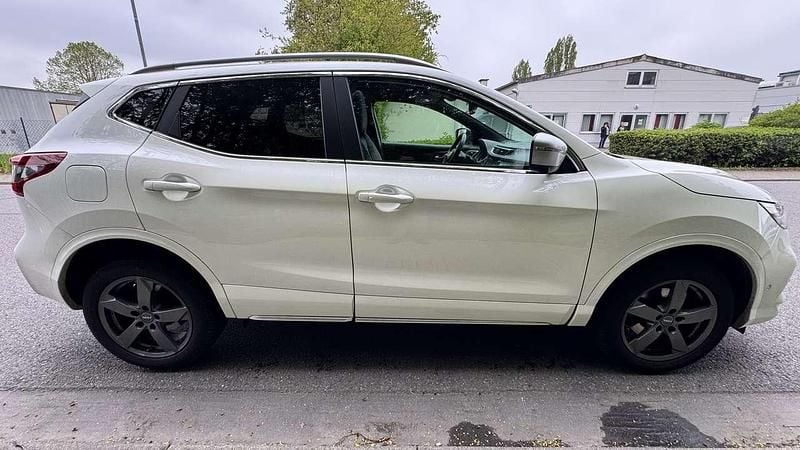 Gebraucht Nissan Qashqai Tekna+ 140 PS (102 kW) 2021 Weiß SUV