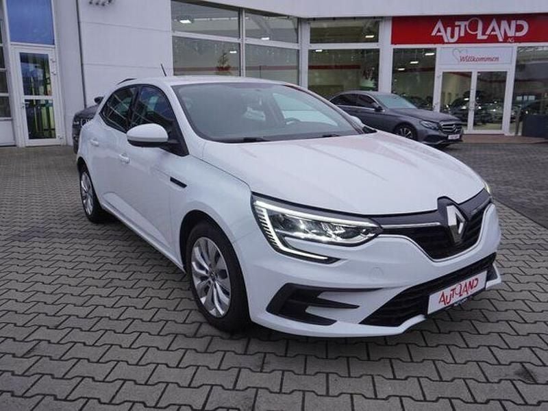 Gebraucht Renault Mégane IV Life 116 PS (85 kW) 2020 Weiß Limousine