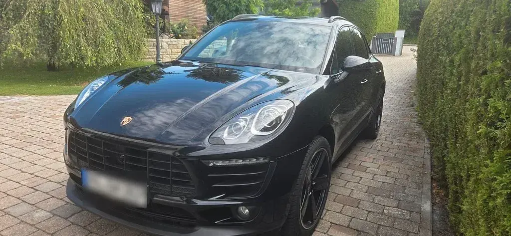 Gebraucht Porsche Macan 258 PS (189 kW) 2017 Schwarz SUV