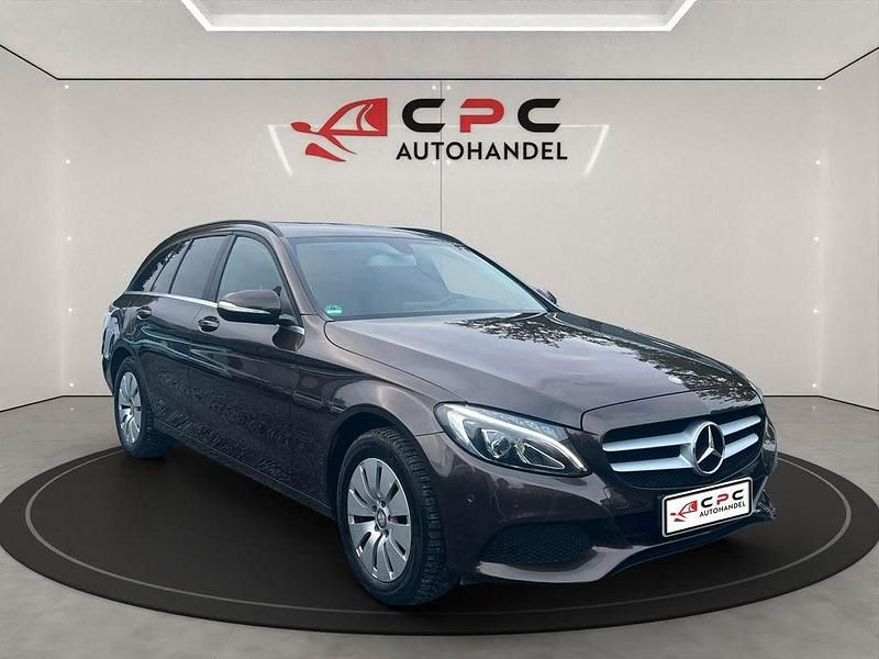 Braun Gebraucht 2015 Mercedes C200 Kombi | 13.900 € (Guter Preis) - Bild 1/4