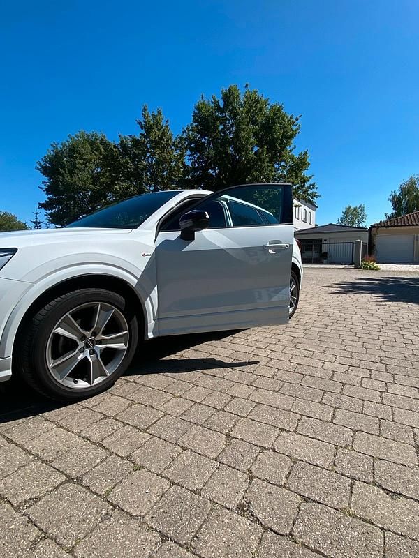 Gebraucht Audi Q2 S-Line 150 PS (110 kW) 2020 Weiß SUV