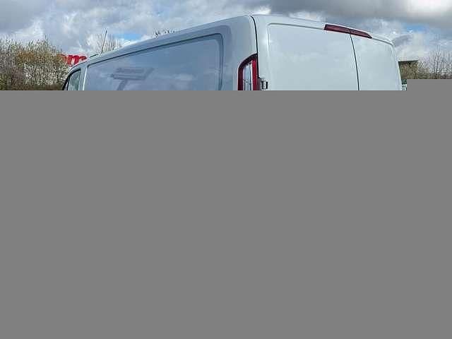 Gebraucht Ford Transit Custom 150 PS (110 kW) 2019 Weiß Van / Kleinbus