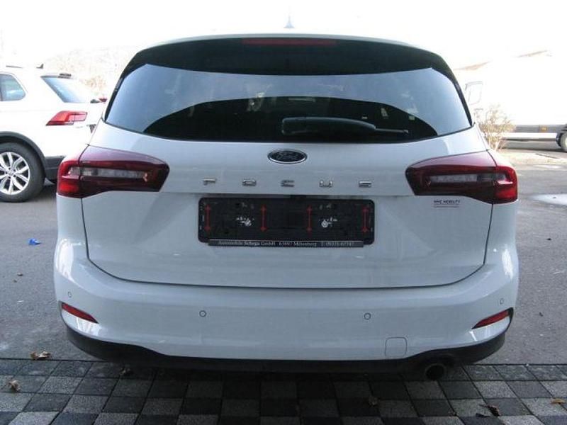 Gebraucht Ford Focus Titanium X 116 PS (85 kW) 2024 Frozen white Kombi