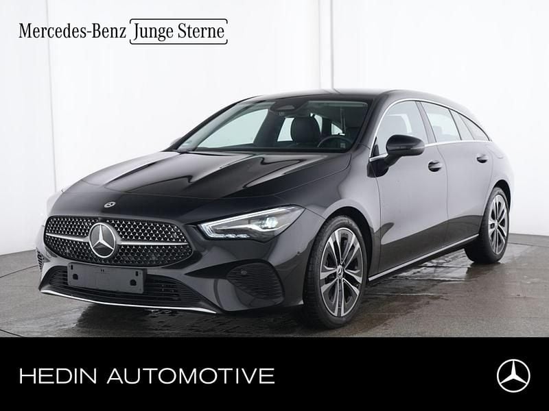 Schwarz Gebraucht 2024 Mercedes CLA180 Shooting Brake Progressive Kombi | 28.780 € (Guter Preis) - Bild 1/2