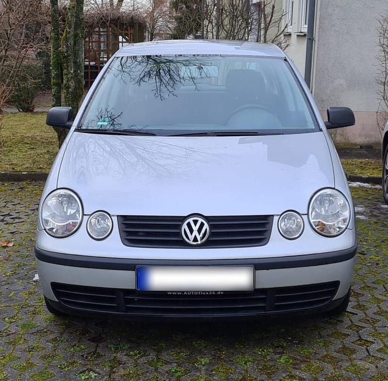 Gebraucht VW Polo 64 PS (47 kW) 2002 Silber Kleinwagen