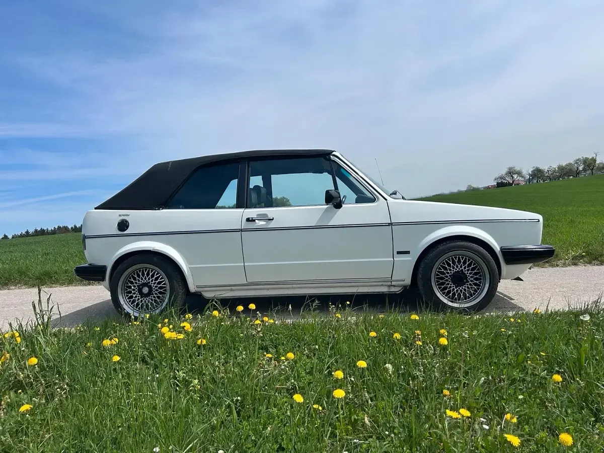 Gebraucht VW Golf Cabriolet 95 PS (69 kW) 1987 Weiß Cabrio