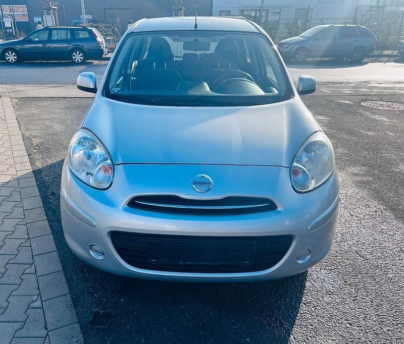 Silber Gebraucht 2013 Nissan Micra Acenta Kleinwagen | 4.750 € (Guter Preis) - Bild 1/4