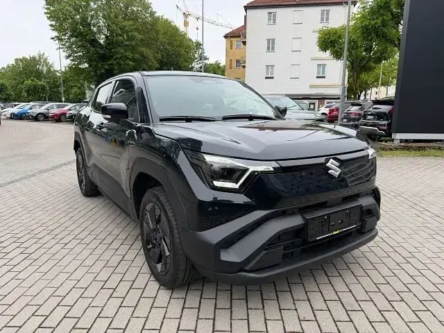 Neu Suzuki e-Vitara Comfort 135 kW (184 PS) 2026 Schwarz SUV