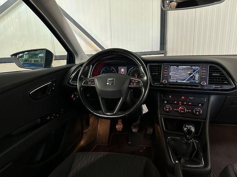 Second-hand Seat Leon CONNECT 116 CP (85 kW) 2016 Albastru Berlinǎ