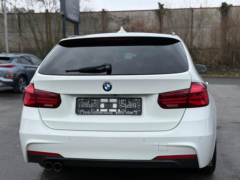 Gebraucht BMW 330 Shadowline 258 PS (189 kW) 2019 Weiß Kombi